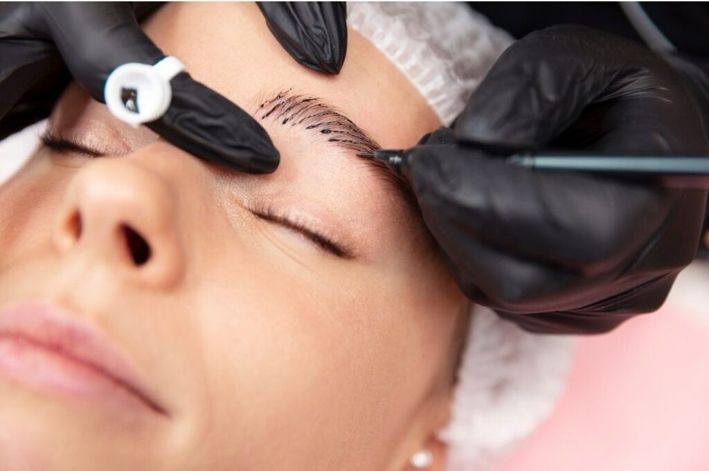 microblading obočí